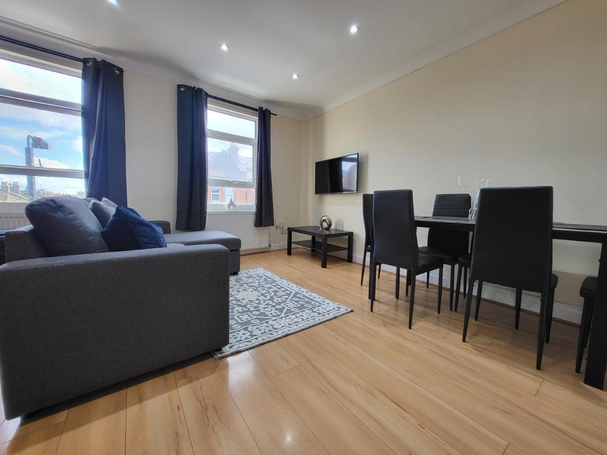Tooting Bec Central Apartment By London Tube المظهر الخارجي الصورة