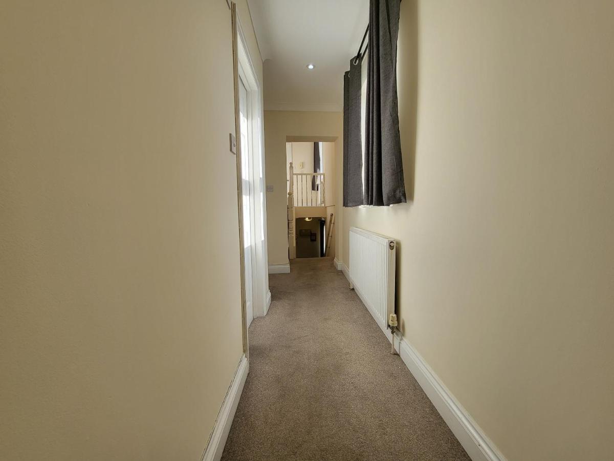 Tooting Bec Central Apartment By London Tube المظهر الخارجي الصورة