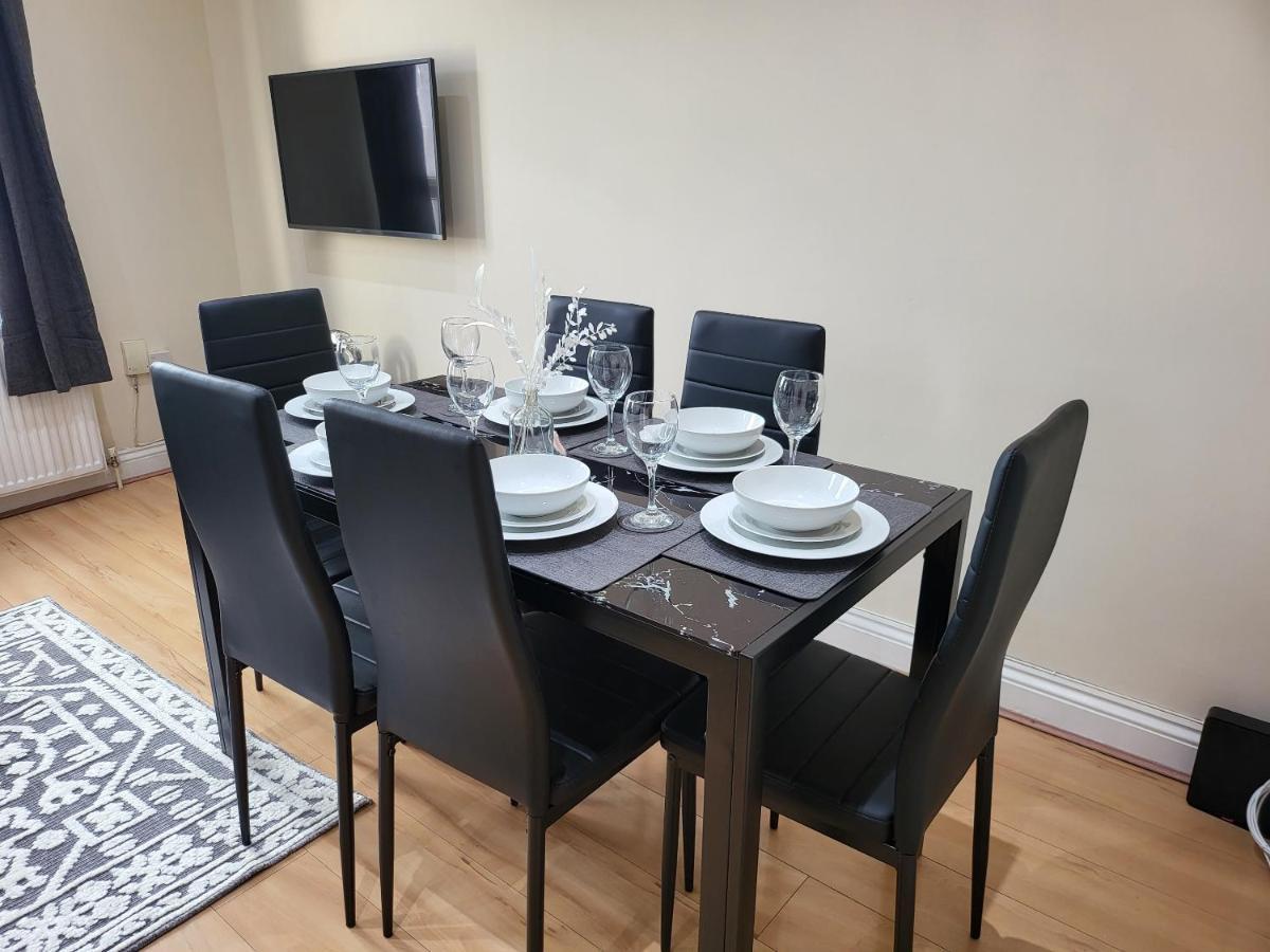 Tooting Bec Central Apartment By London Tube المظهر الخارجي الصورة